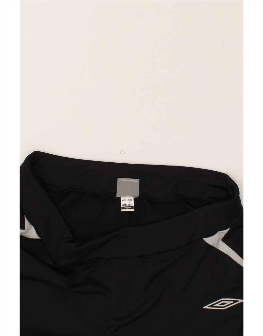 UMBRO Womens Bermuda Sport Shorts UK 14 Medium Black Vintage Umbro and Second-Hand Umbro from Messina Hembry 