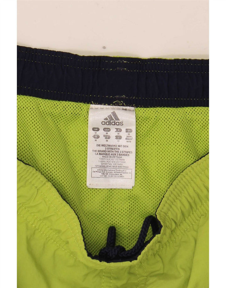 Adidas Herren Sportshorts Mittelgrünes Polyamid