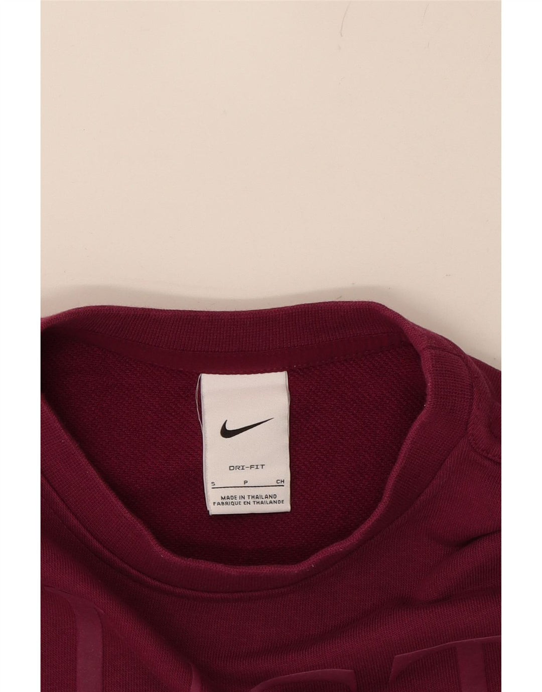 NIKE Womens Crop Oversized Graphic Sweatshirt Jumper UK 10 Small Burgundy Vintage Nike and Second-Hand Nike from Messina Hembry 