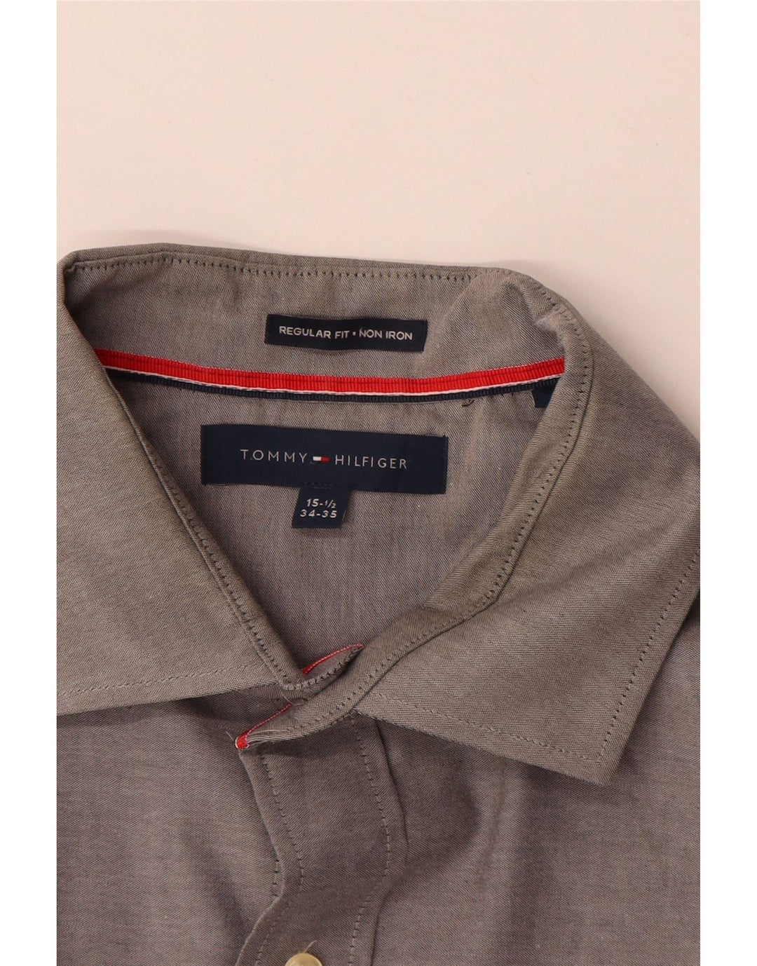 Tommy Hilfiger Herren-Hemd in normaler Passform, Größe 15 1/2, mittelgraue Baumwolle