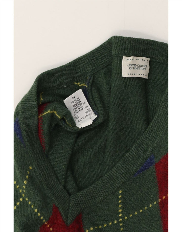 BENETTON Herren-Pullover mit V-Ausschnitt, mittelgrüne Argyle-/Diamond-Wolle