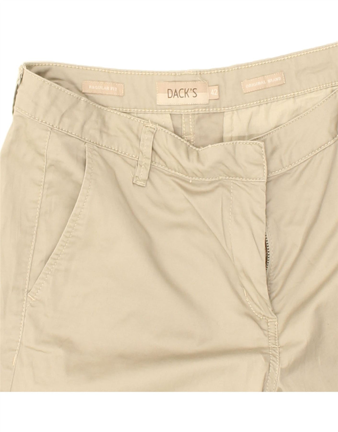 DACK'S Womens Regular Fit Chino Shorts EU 42 Large W32  Beige Cotton | Vintage Dack's | Thrift | Second-Hand Dack's | Used Clothing | Messina Hembry 
