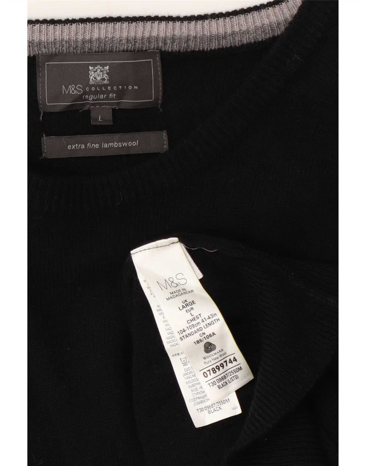 Marks & Spencer Herren-Pullover mit normaler Passform, Rundhalsausschnitt, große schwarze Wolle