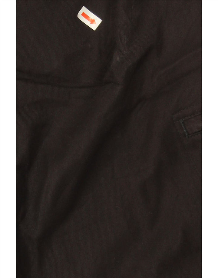 IZOD Mens Golf Classic Fit Cargo Shorts W38 XL  Black Polyester Vintage Izod and Second-Hand Izod from Messina Hembry 