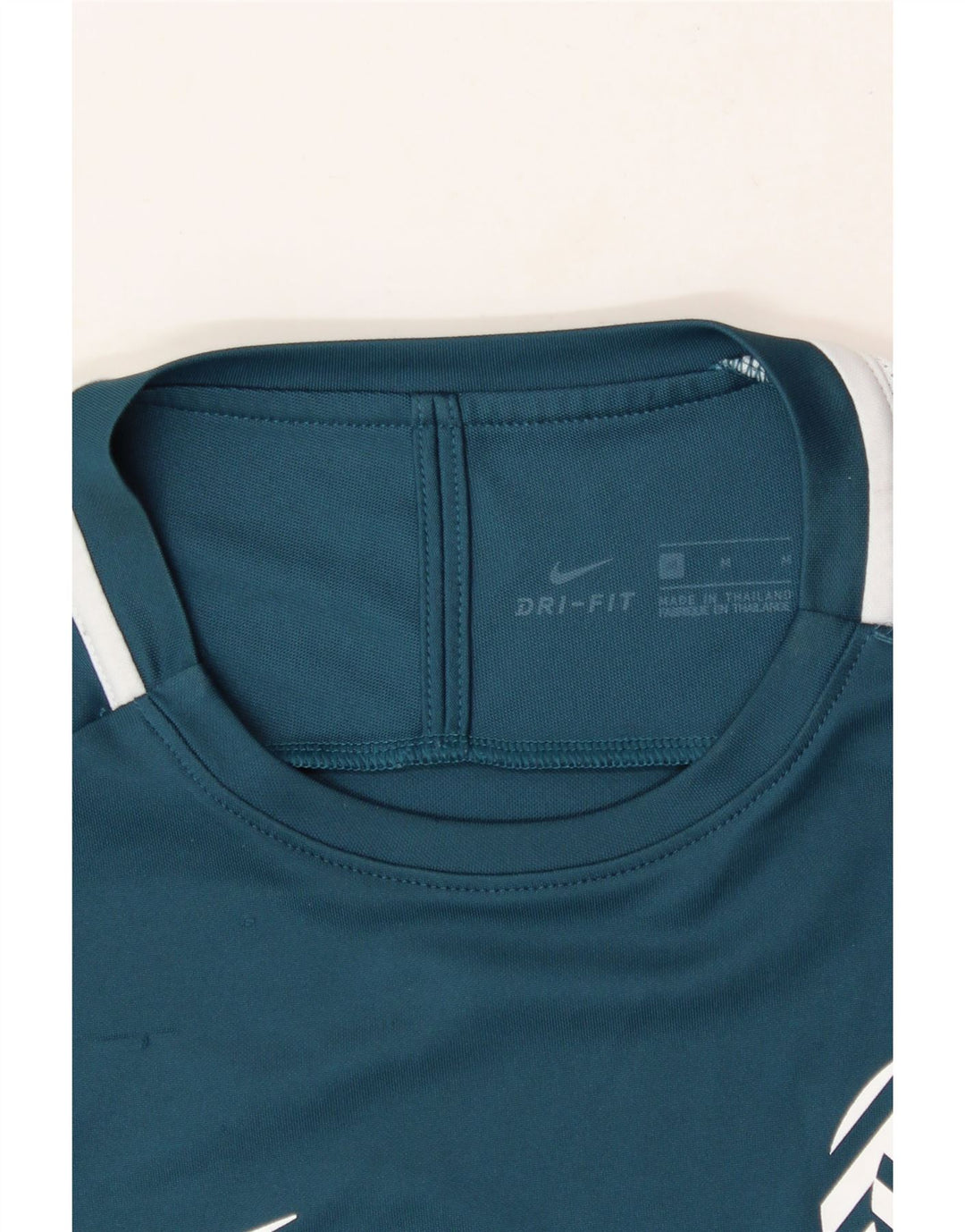 NIKE Mens Dri Fit Graphic T-Shirt Top Medium Blue Vintage Nike and Second-Hand Nike from Messina Hembry 