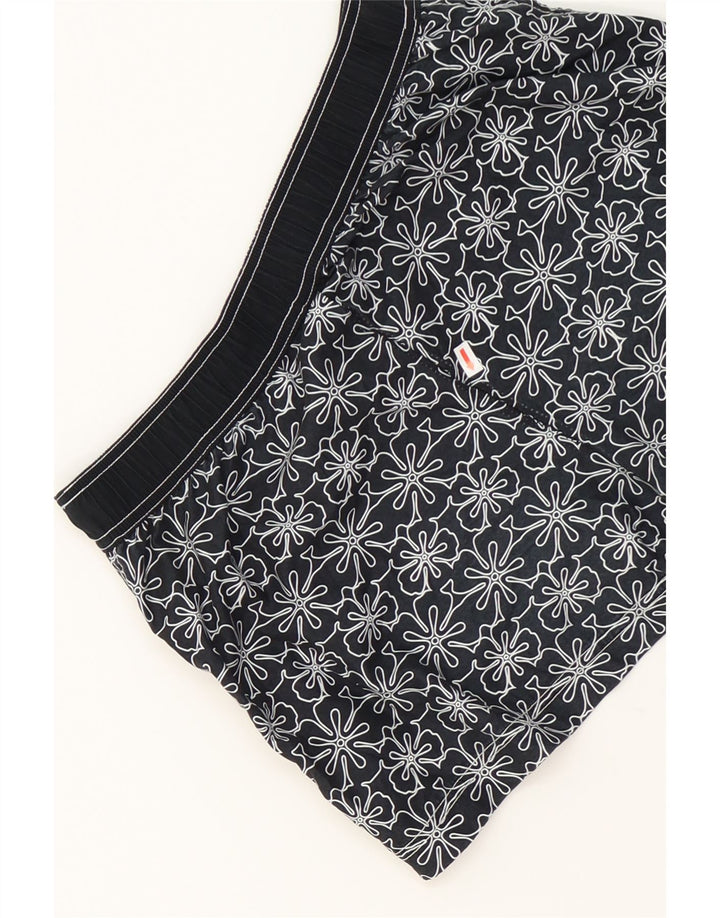 NIKE Womens Chino Shorts Medium W30 Black Floral Polyester Vintage Nike and Second-Hand Nike from Messina Hembry 