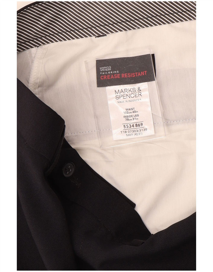 Gerade Herren-Anzughose von Marks & Spencer, W40, L31, marineblaues Polyester