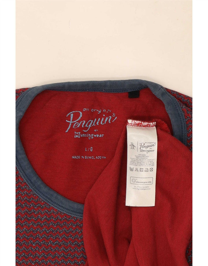 Penguin Herren-T-Shirt-Oberteil, großes rotes Chevron-Muster