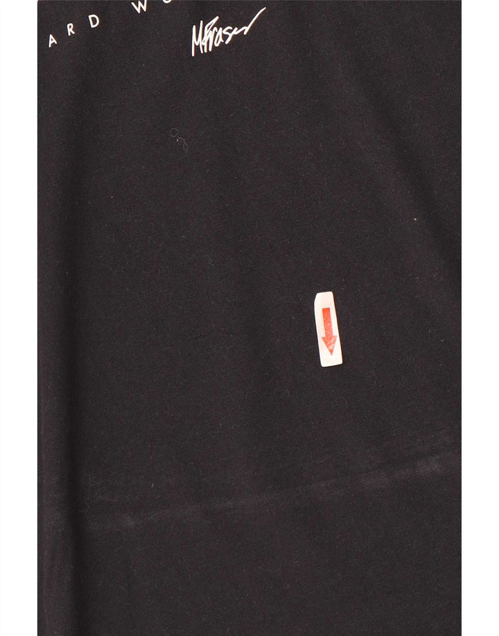 Nike Herren Dri Fit Graphic T-Shirt-Oberteil aus mittelschwarzer Baumwolle