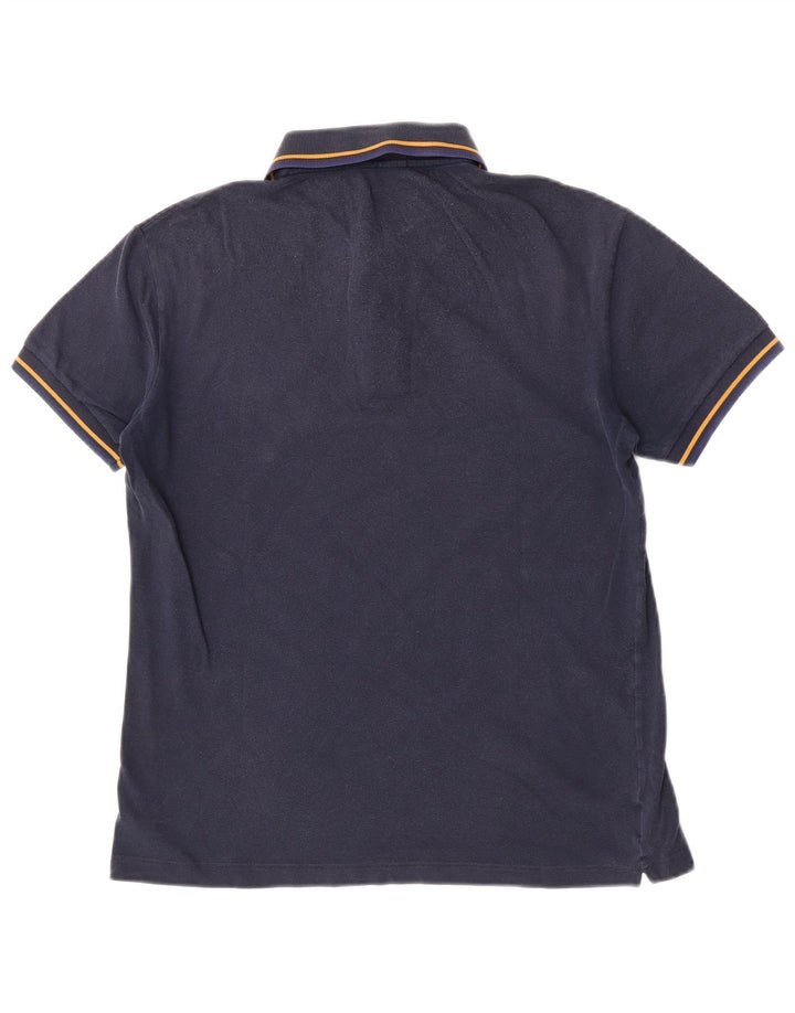 Leichtes und dehnbares Herren-Poloshirt aus mittelblauer Baumwolle von Fred Perry
