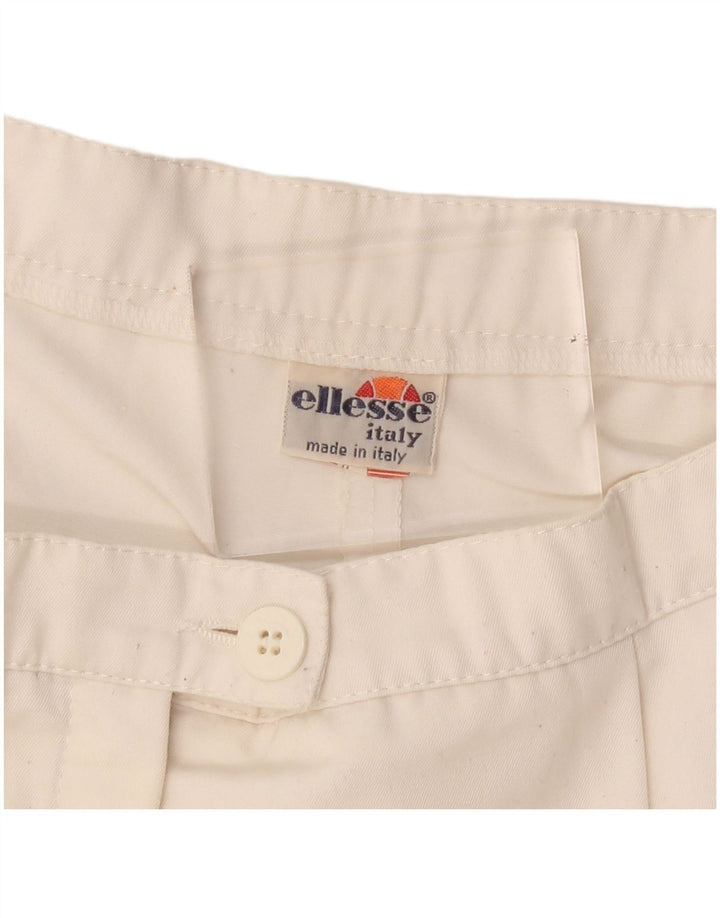 Ellesse Damen-Chinoshorts mit hoher Taille und Pegged-Chino-Shorts, Größe M, W30, Weiß