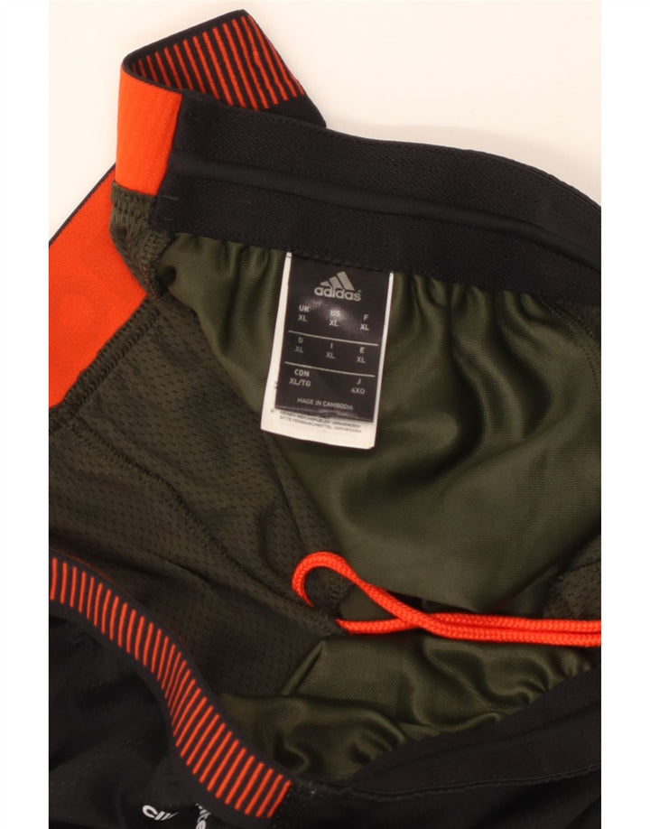Adidas Herren Graphic Sport Shorts XL Khaki Colourblock Polyester