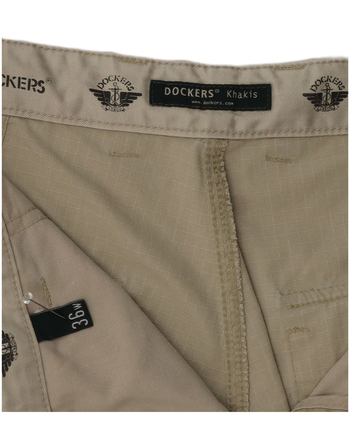 Dockers Khakis Cargo-Shorts für Damen, W36, großes Khaki-Karomuster