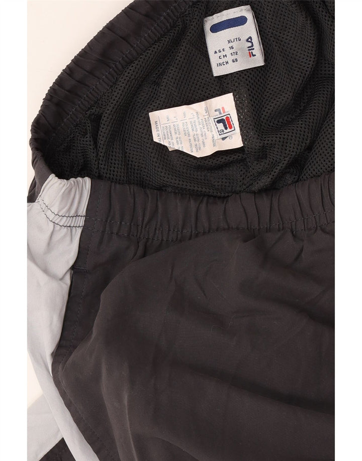 FILA Jungen-Trainingshose mit grafischem Muster, 15–16 Jahre, graues Farbblockdesign