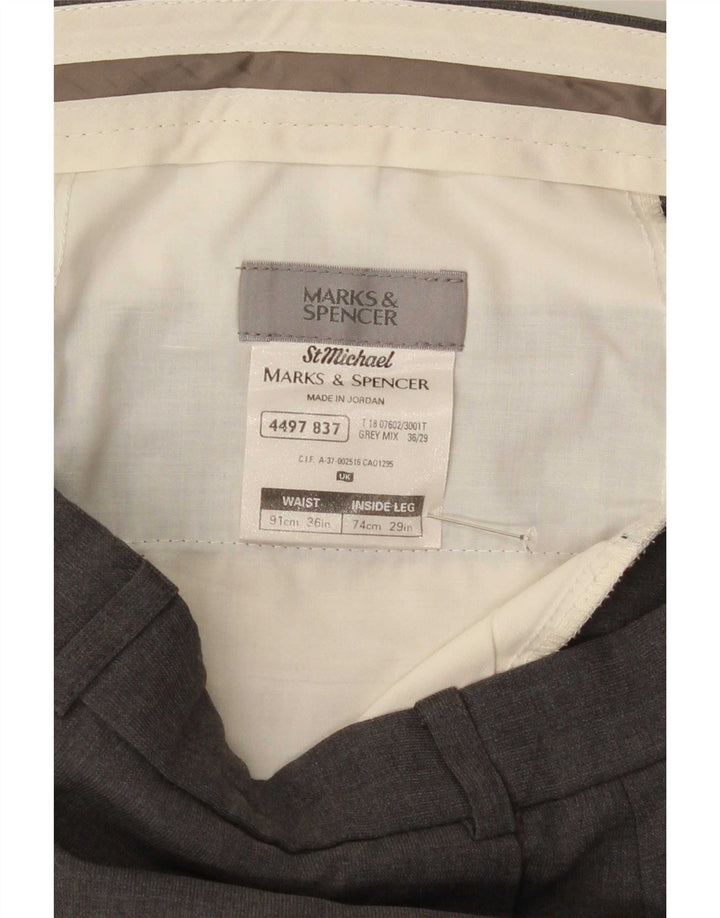 Gerade Herren-Anzughose von Marks & Spencer, W36, L29, grau, Polyester