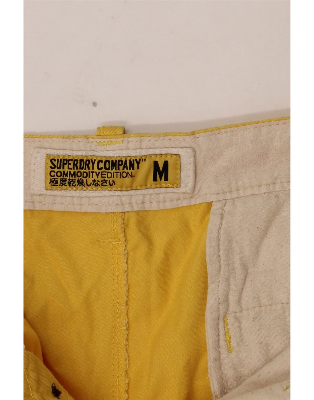 SUPERDRY Herren-Chinoshorts, Größe M, W32, Gelb, Baumwolle
