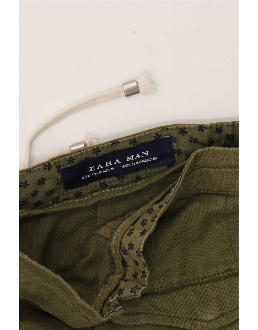 Zara Herren Chino-Shorts, Größe S, W30, Grün
