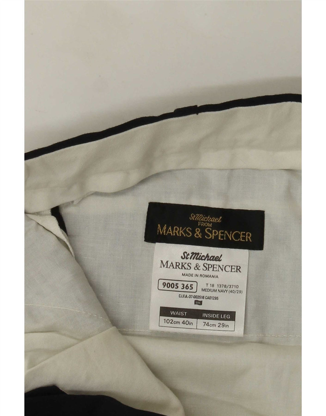 Gerade Herren-Anzughose von Marks & Spencer, W40, L29, marineblaues Polyester