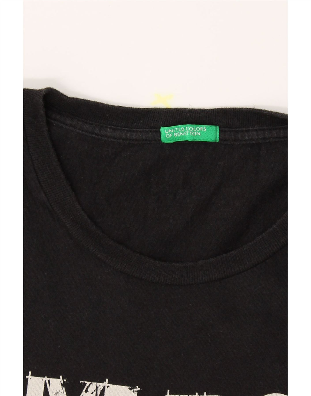 BENETTON Mens Graphic T-Shirt Top Medium Black Cotton Vintage Benetton and Second-Hand Benetton from Messina Hembry 