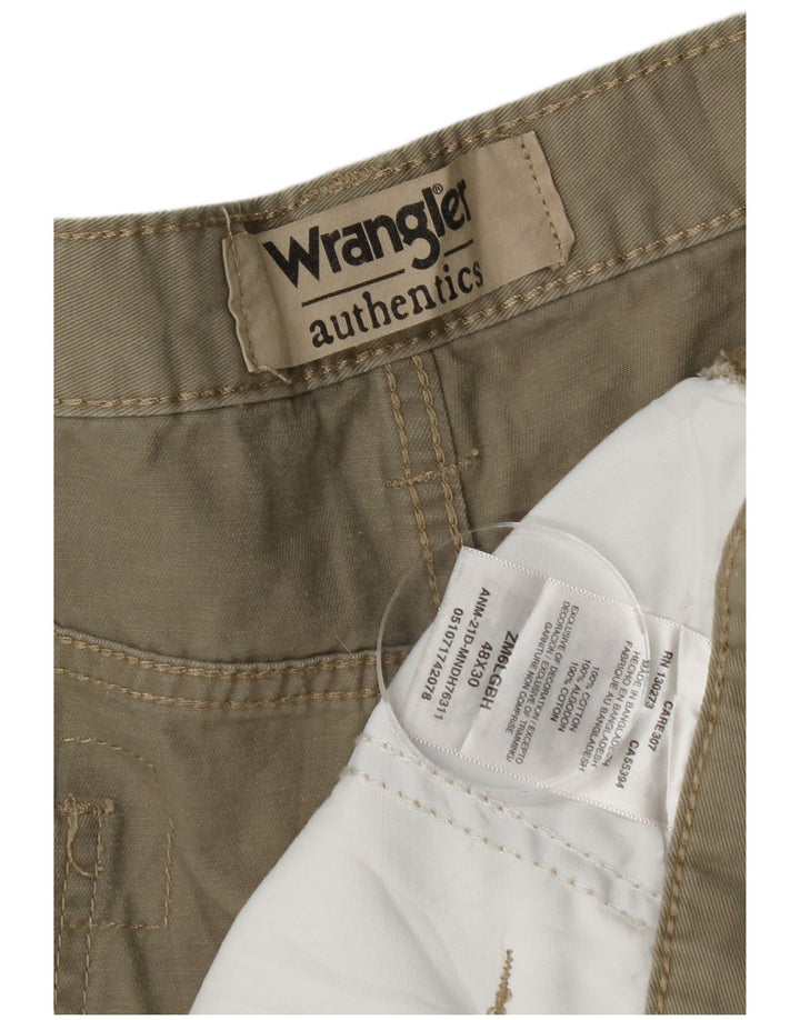 WRANGLER Herren authentische gerade Cargohose W48 L30 Khaki Baumwolle
