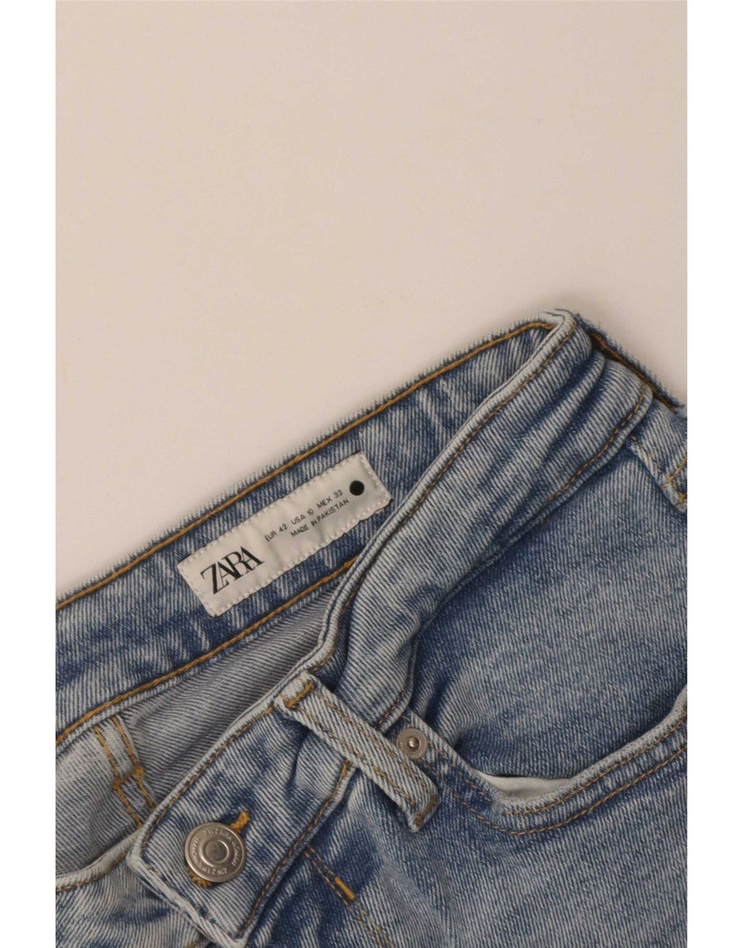 Kurze Jeans für Damen von Zara, EU 42, Größe L, W32, L24, Blau