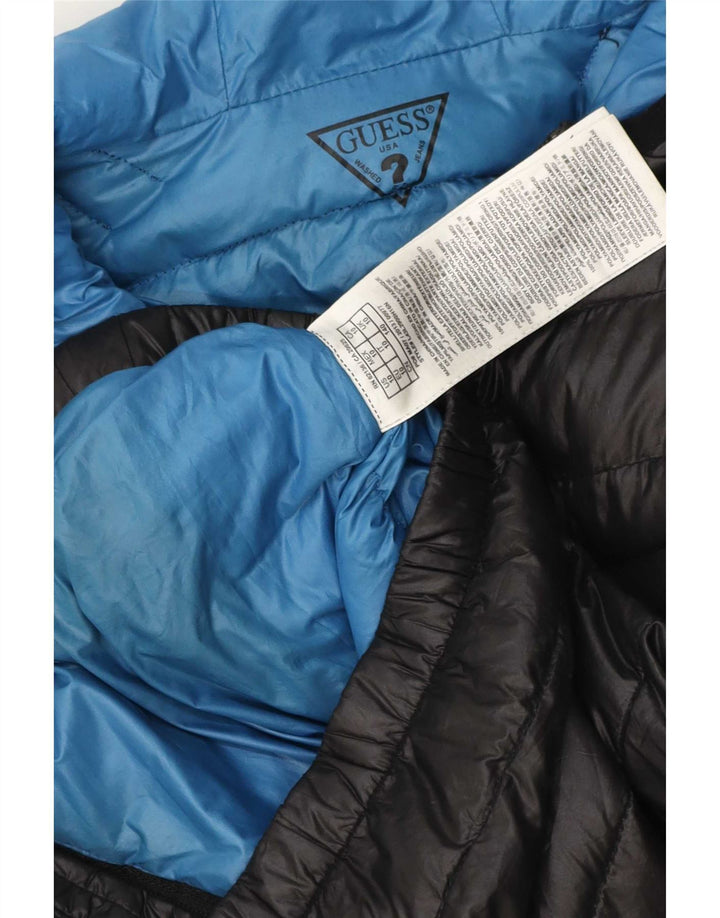 Guess Wattierte Jungenjacke mit Kapuze, 9–10 Jahre, schwarzes Polyester