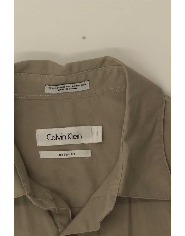 Calvin Klein Herren Modern Fit Hemd Small Khaki Baumwolle