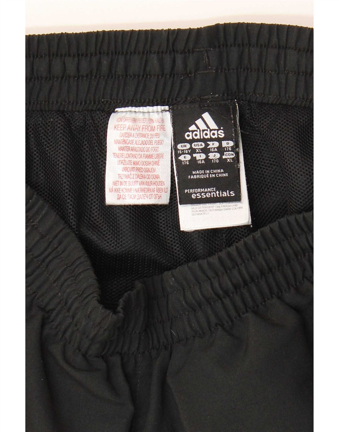 Adidas Sportshorts für Jungen, 15–16 Jahre, schwarzes Polyester