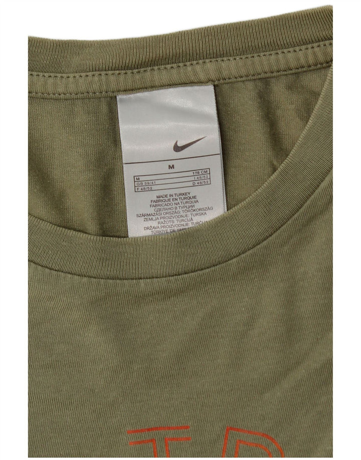 NIKE Herren-T-Shirt mit Grafik, UK 39/41, mittlere Khaki-Baumwolle