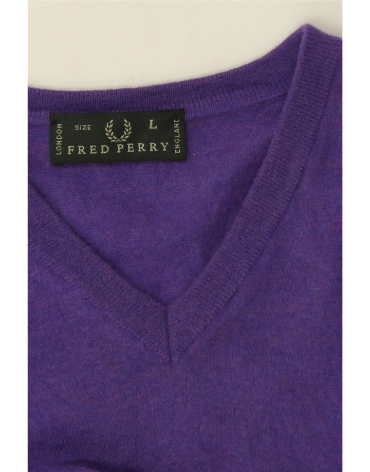 Fred Perry Herren-Pullover mit V-Ausschnitt, Größe L, Lila