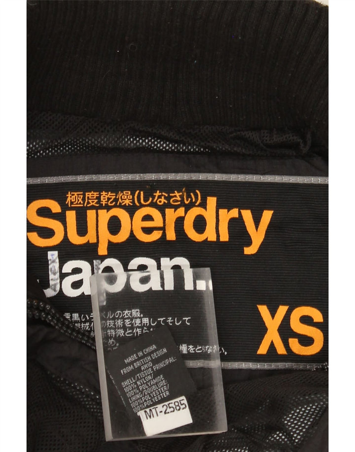 Superdry Damen-Regenjacke mit Grafik, UK 6 XS, schwarzes Nylon