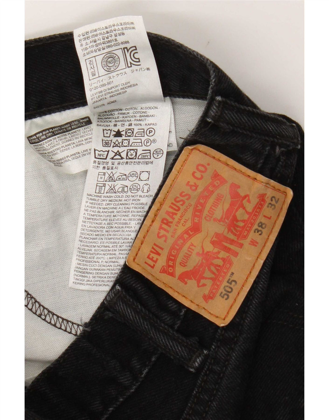 Levi's Herren 505 Straight Jeans W38 L32 Schwarze Baumwolle