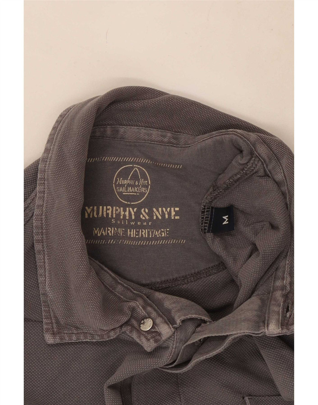 Murphy & Nye Herren Sailmakers Langarm-Poloshirt mit lockerer Passform Mittelgrau