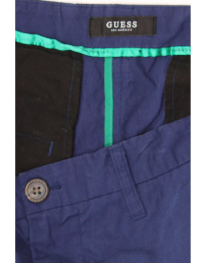 Guess Herren Chinoshorts W32 mittelblaue Baumwolle