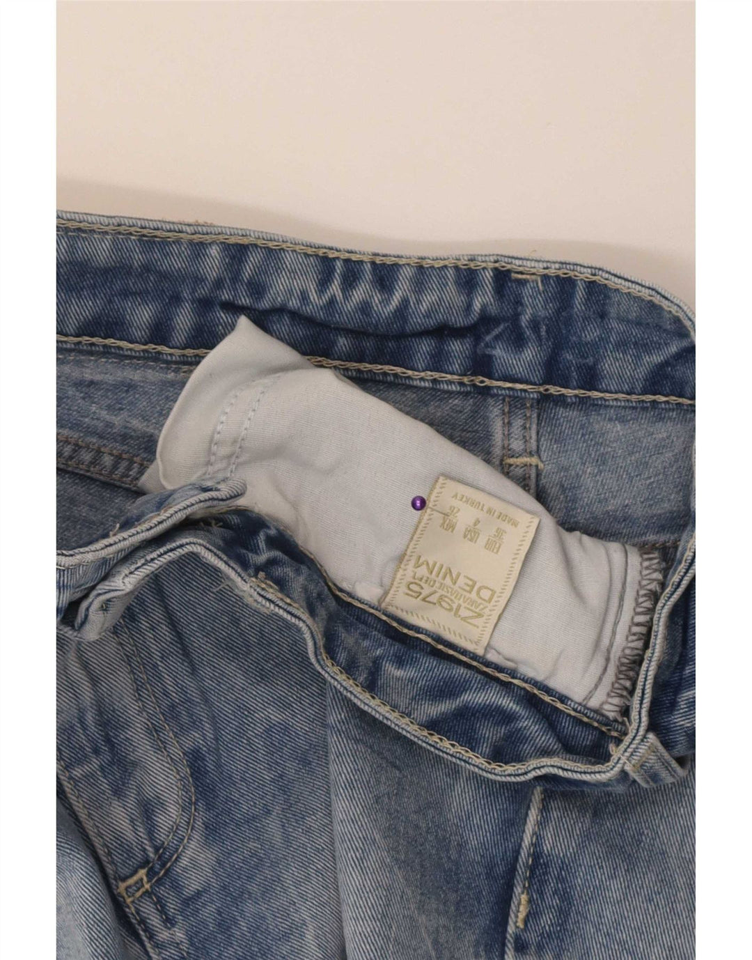 Zara Damen Distressed Denim Shorts EU 36 XS W26 Blau