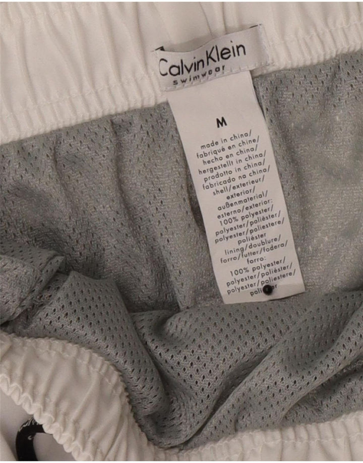 Calvin Klein Herren-Badeshorts mit Grafik, Mittelweiß, Farbblock