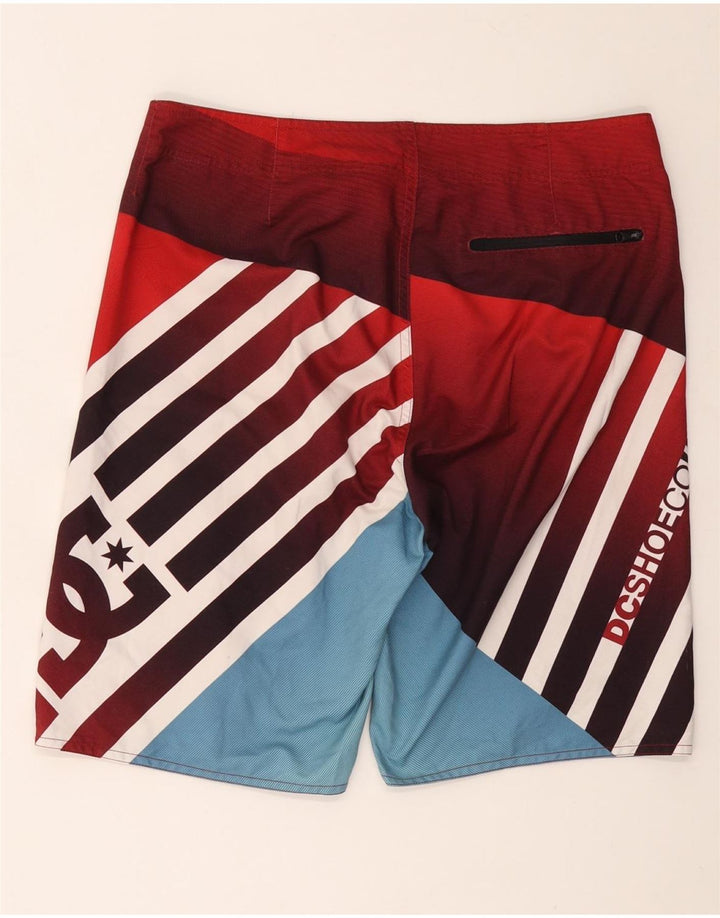 DC Herren-Badeshorts mit Grafik, Mittelrot, Farbblock