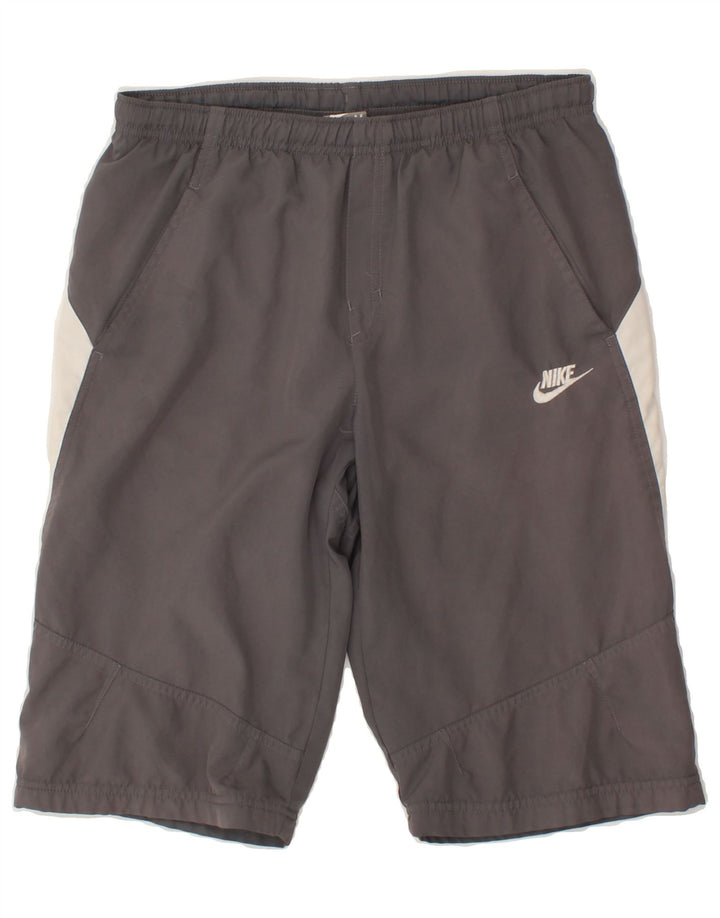NIKE Boys Sport Shorts 10-11 Years  Medium  Grey Vintage Nike and Second-Hand Nike from Messina Hembry 