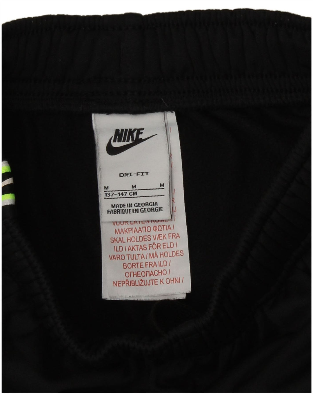 Nike Dri Fit Grafik-Sportshorts für Jungen, 10–11 Jahre, mittelgroß, schwarzes Polyester