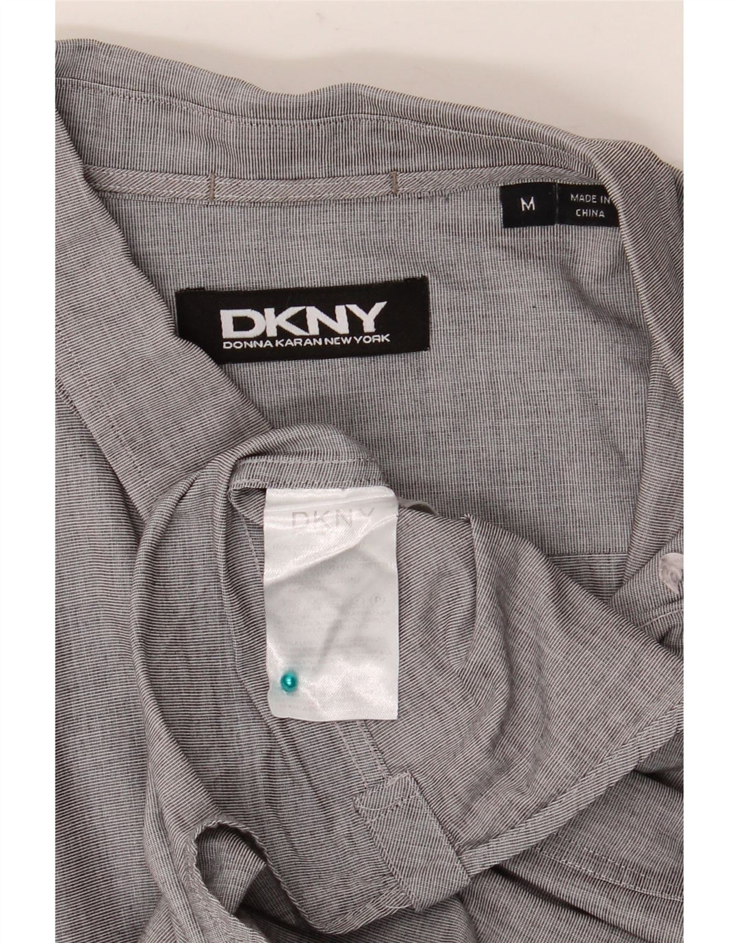 DKNY Herrenhemd aus mittelgrauer Nadelstreifen-Baumwolle