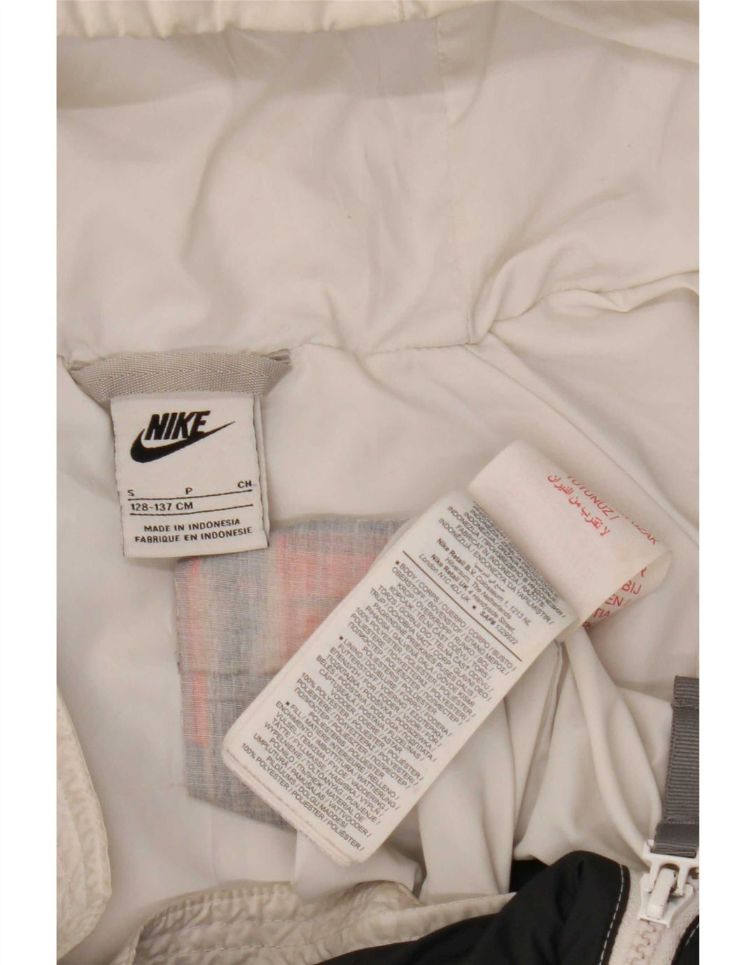 Nike Mädchen-Jacke mit Kapuze, gepolstert, 8–9 Jahre, Größe S, mehrfarbig, Farbblockdesign