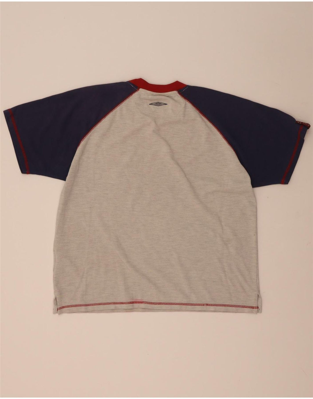 Umbro Herren-Grafik-T-Shirt-Oberteil, großes graues Farbblock-Polyester