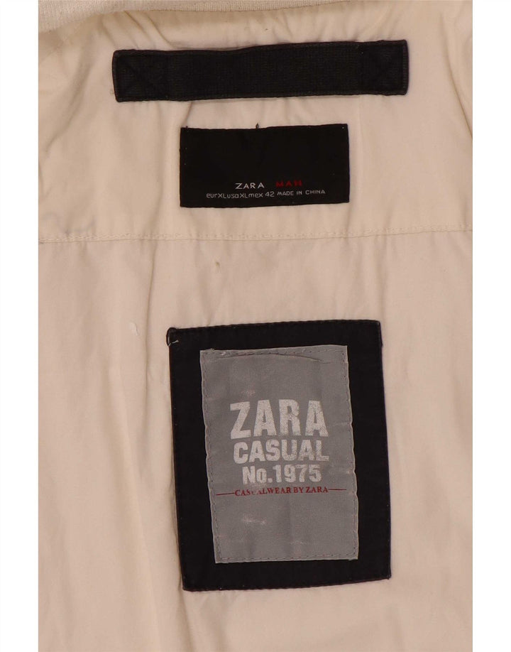 Zara Herren Bomberjacke UK 42 XL Weiß