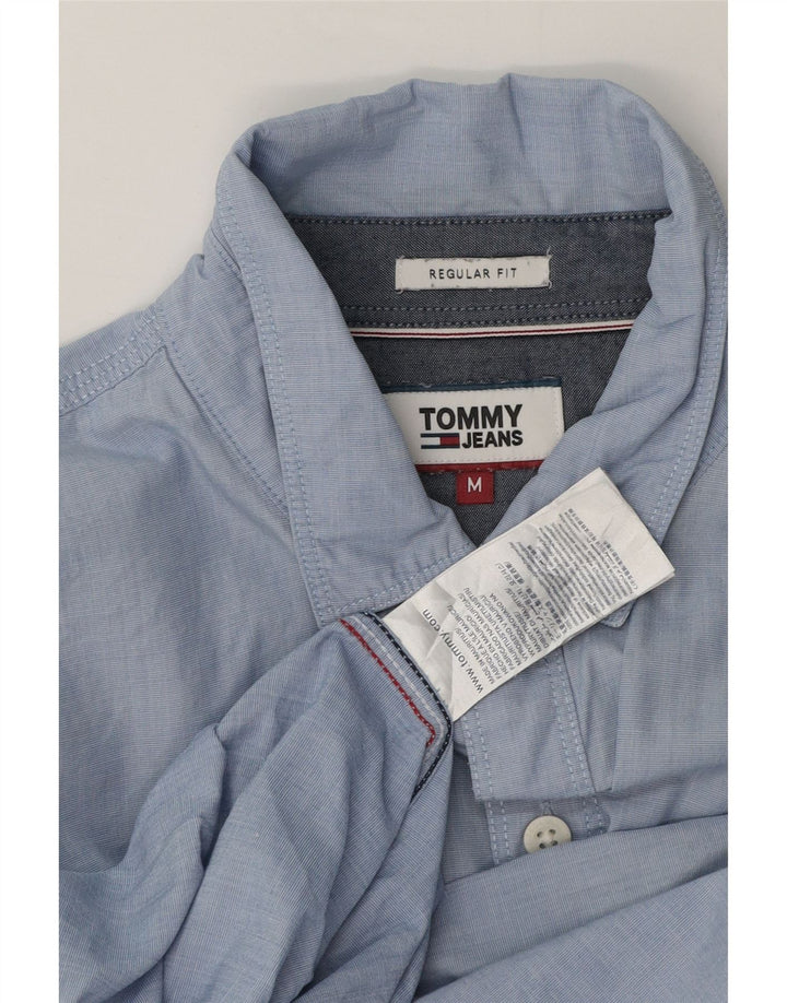 Tommy Bahama Herren-Hemd mit normaler Passform, mittelblaue Nadelstreifen-Baumwolle