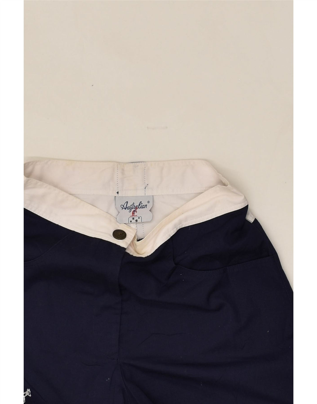 AUSTRALIAN L'ALPINA Womens Casual Shorts IT 42 Medium W26 Navy Blue | Vintage AUSTRALIAN L'ALPINA | Thrift | Second-Hand AUSTRALIAN L'ALPINA | Used Clothing | Messina Hembry 