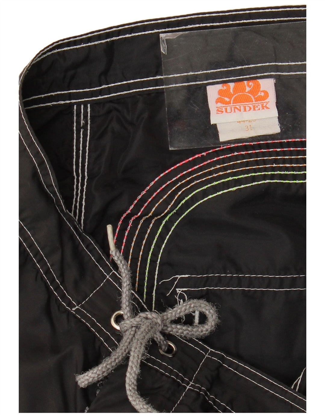 Sundek Herren-Badeshorts aus mittelschwarz gestreiftem Nylon