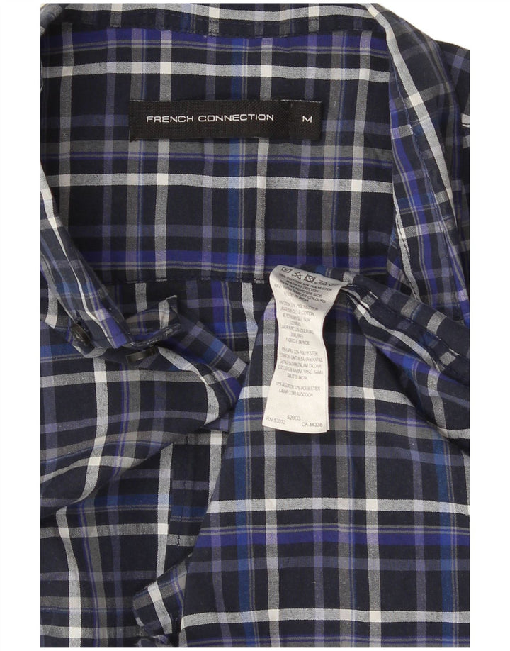 French Connection Herren-Hemd aus mittelblauer Baumwolle mit Karomuster in Marineblau