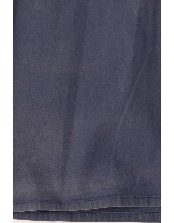 Calvin Klein Jeans Herren-Kurzarmhemd aus mittelblauer Baumwolle