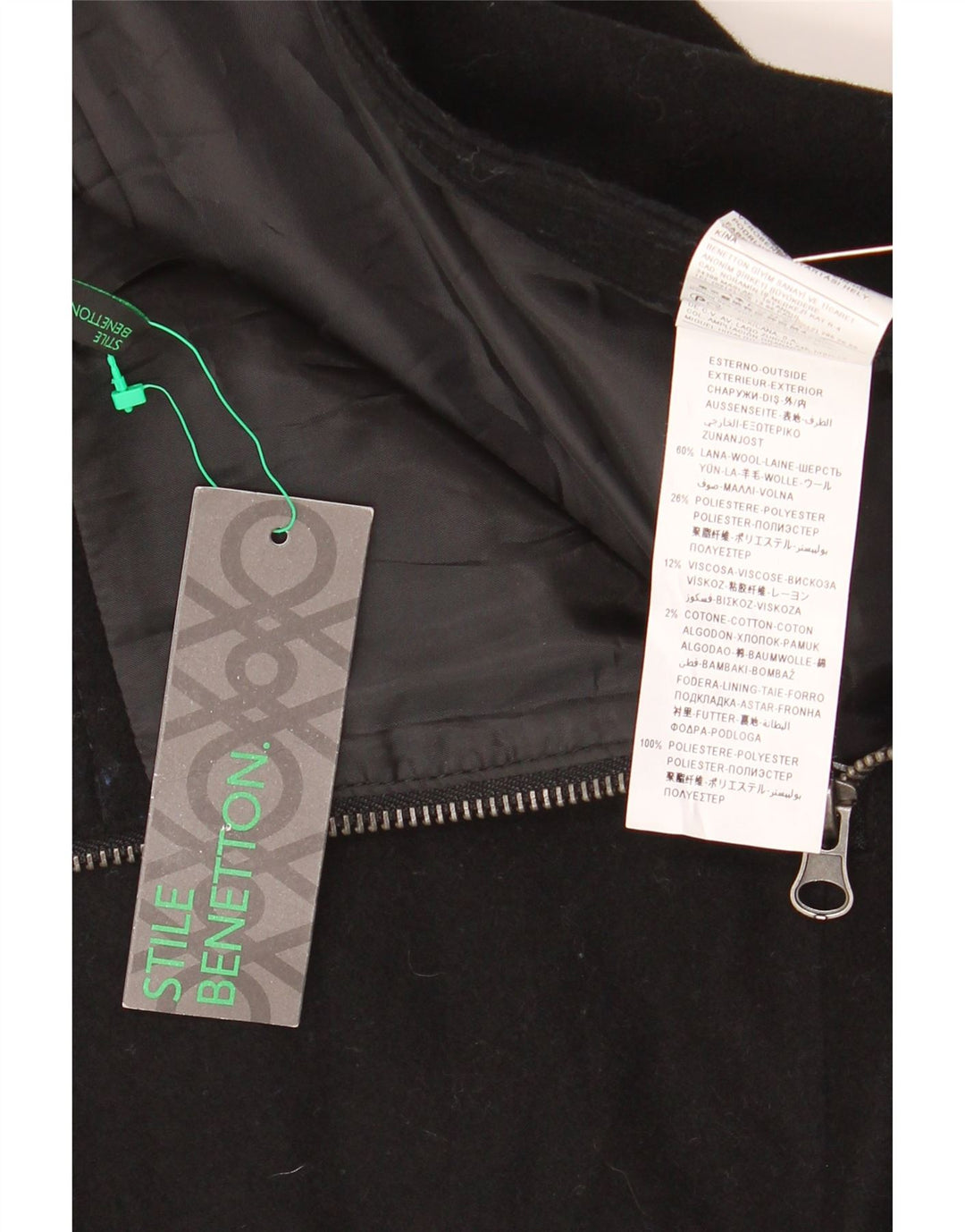 Benetton Damen Minirock IT 42 Medium W30 Schwarze Wolle