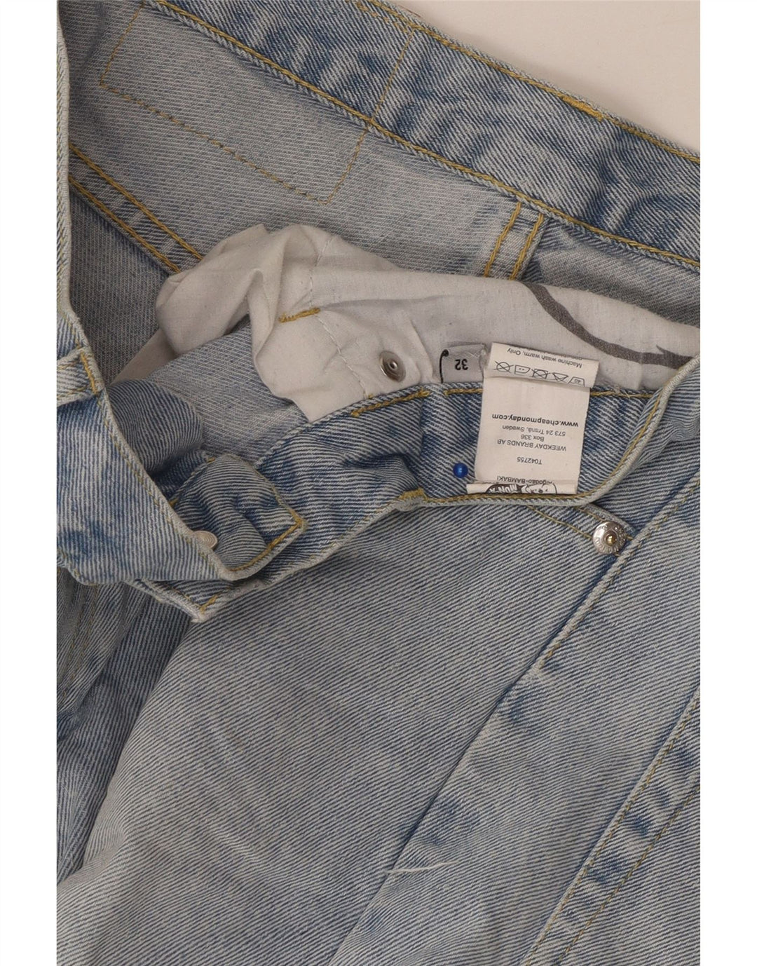 CHEAP MONDAY Herren Jeansshorts W32 mittelblaue Baumwolle